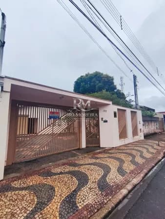 Casa em Jardim Eroísi, Leme/SP
