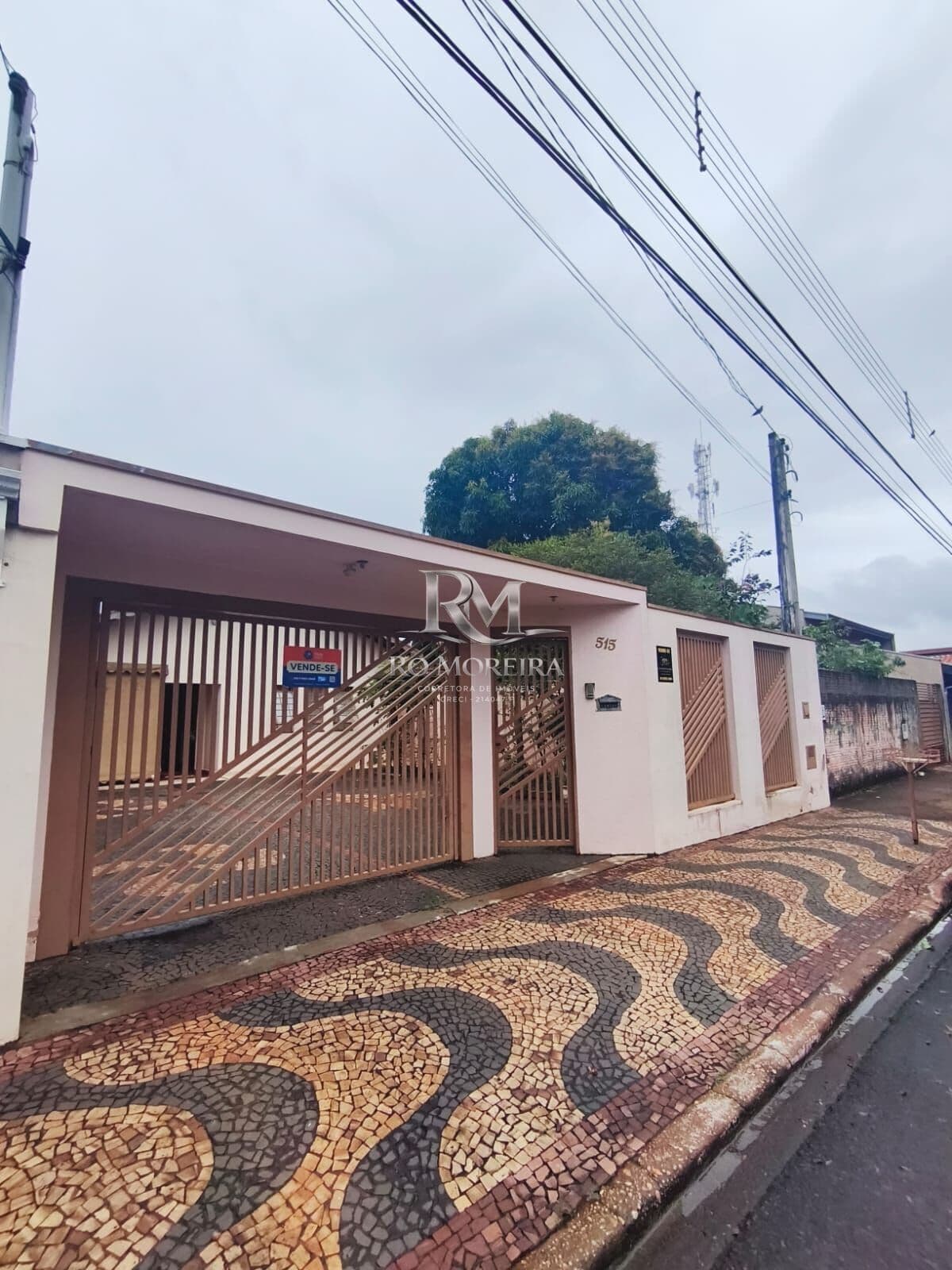 Casa em Jardim Eroísi, Leme/SP