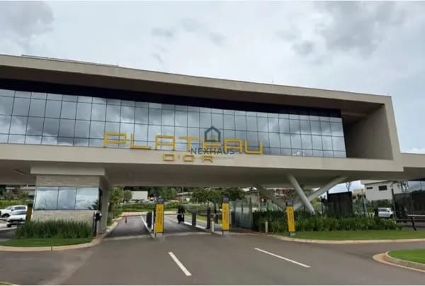 Lote no Plateau Dor, 640 m²