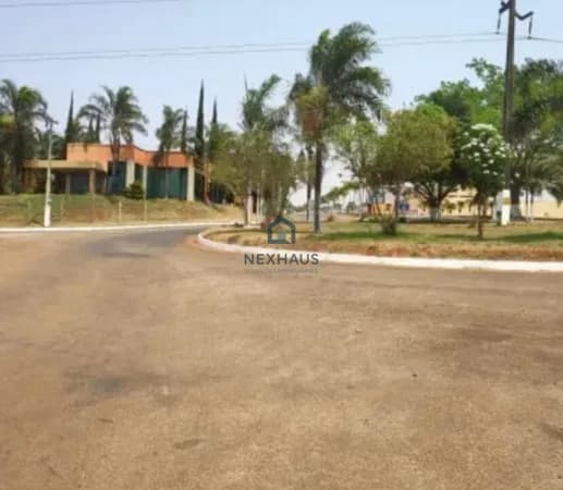 LOTE À VENDA NO RESIDENCIAL FONTE DA ÁGUAS