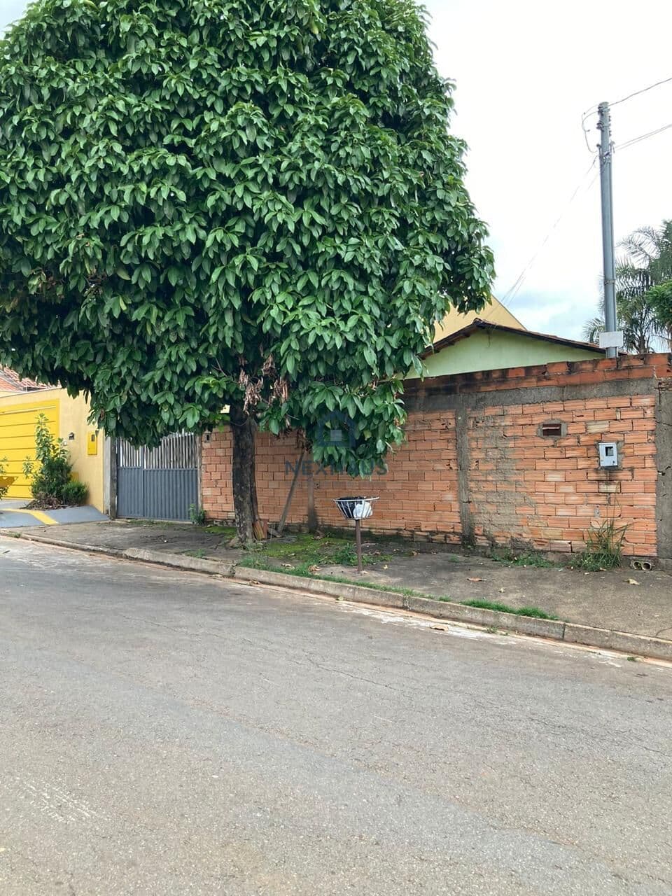 CASA Á VENDA NO SETOR FAIÇALVILLE