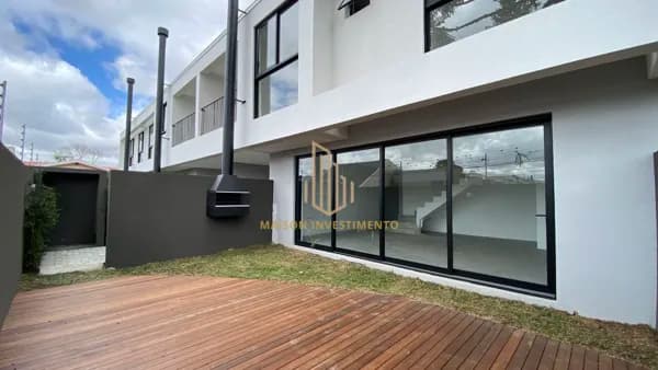 Casa em Condomínio à venda no Guabirotuba – Curitiba