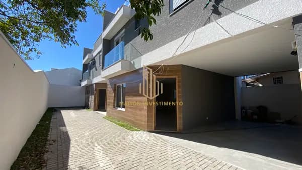Casa em Condomínio no bairro Água Verde, Curitiba/PR