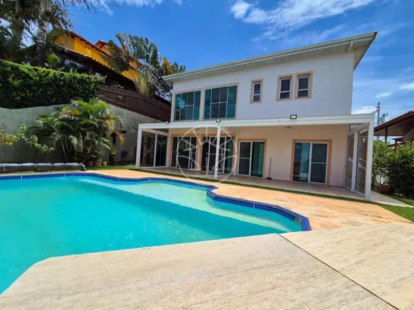 Exclusividade e Conforto em Casa com 5 Suítes no Condomínio Campos de Santo Antônio – Itu/SP