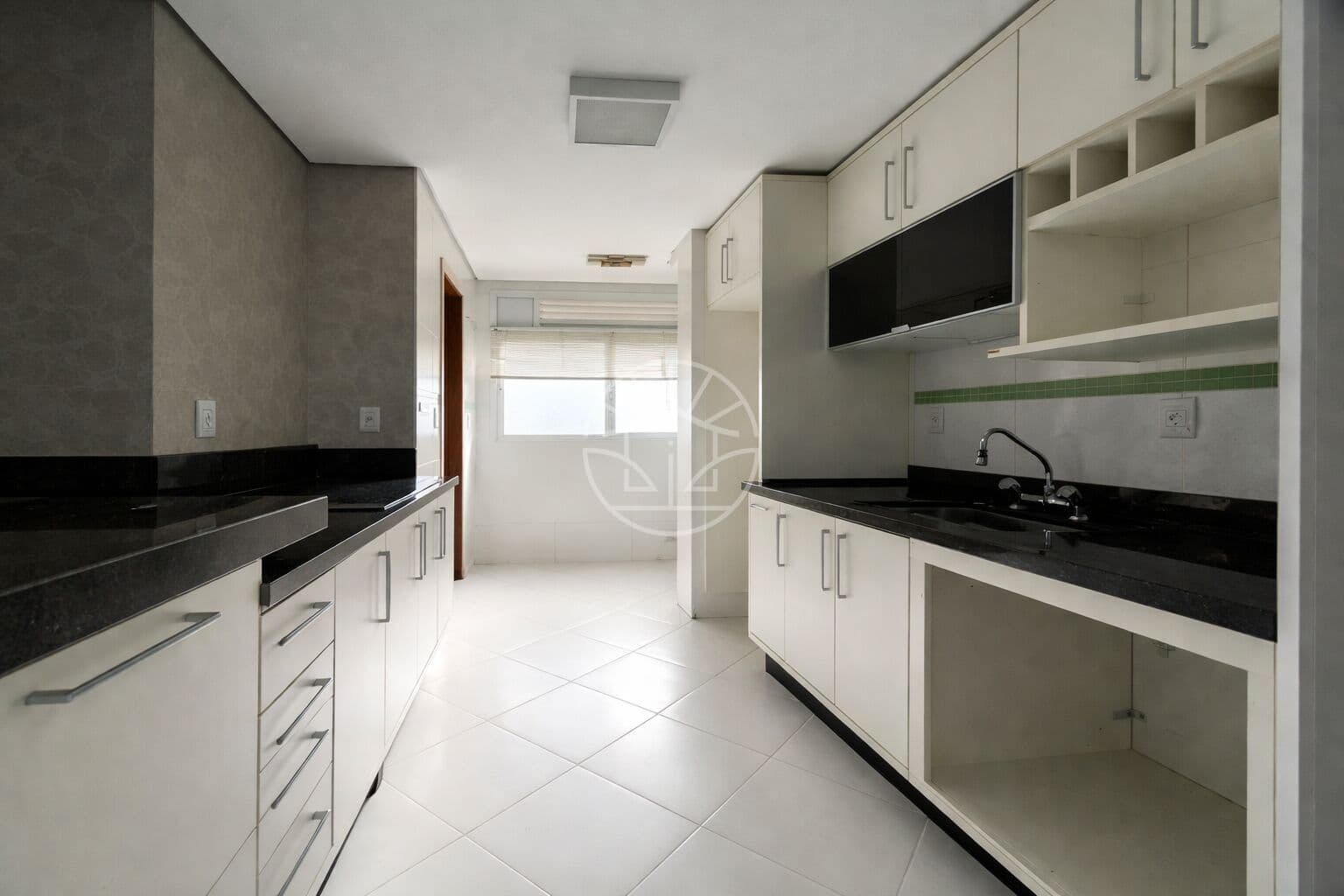 Apartamento com 2 dormitórios e 1 suite Residencial das Flores - Itu/SP