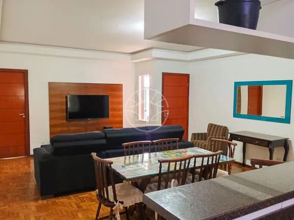Casa com 2 dormitórios, no bairro São Luiz, em Itú/SP