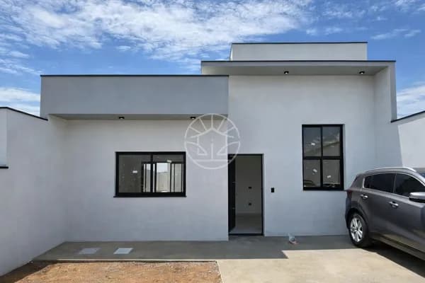 Casa com 3 dormitórios Novo São Pedro - Salto/SP