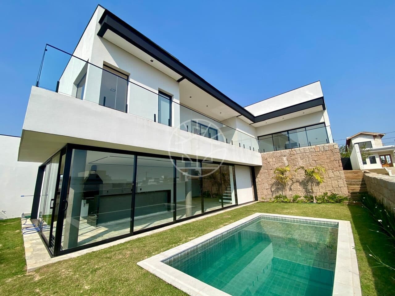 Casa Nova em Condomínio
