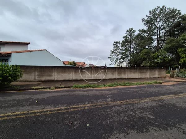 Oportunidade Exclusiva: Terreno de 452,22m² no Bairro Brasil – Itu/SP
