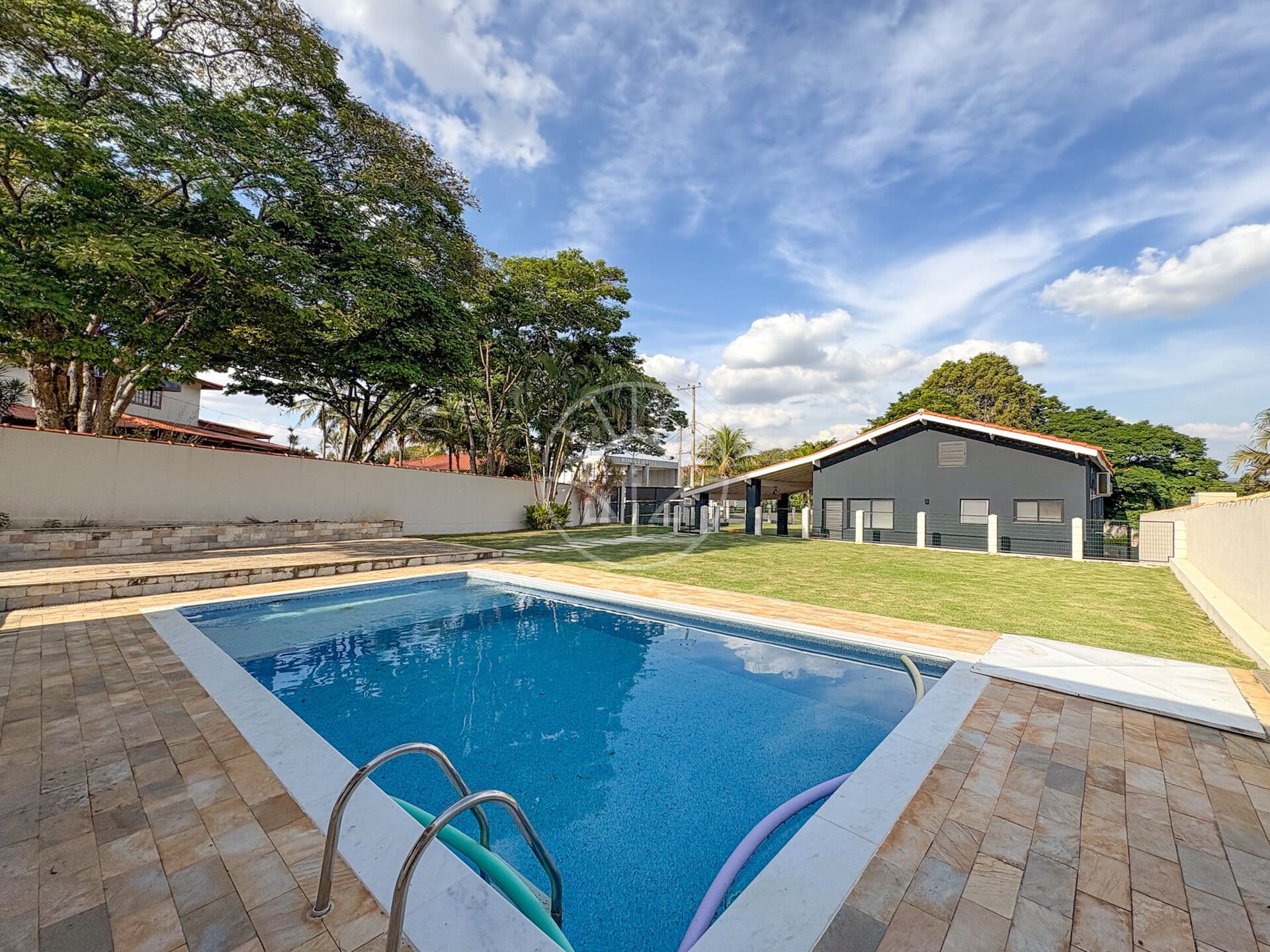 Casa estilo chácara em Condomínio Fechado Village Haras São Luiz, Salto/SP