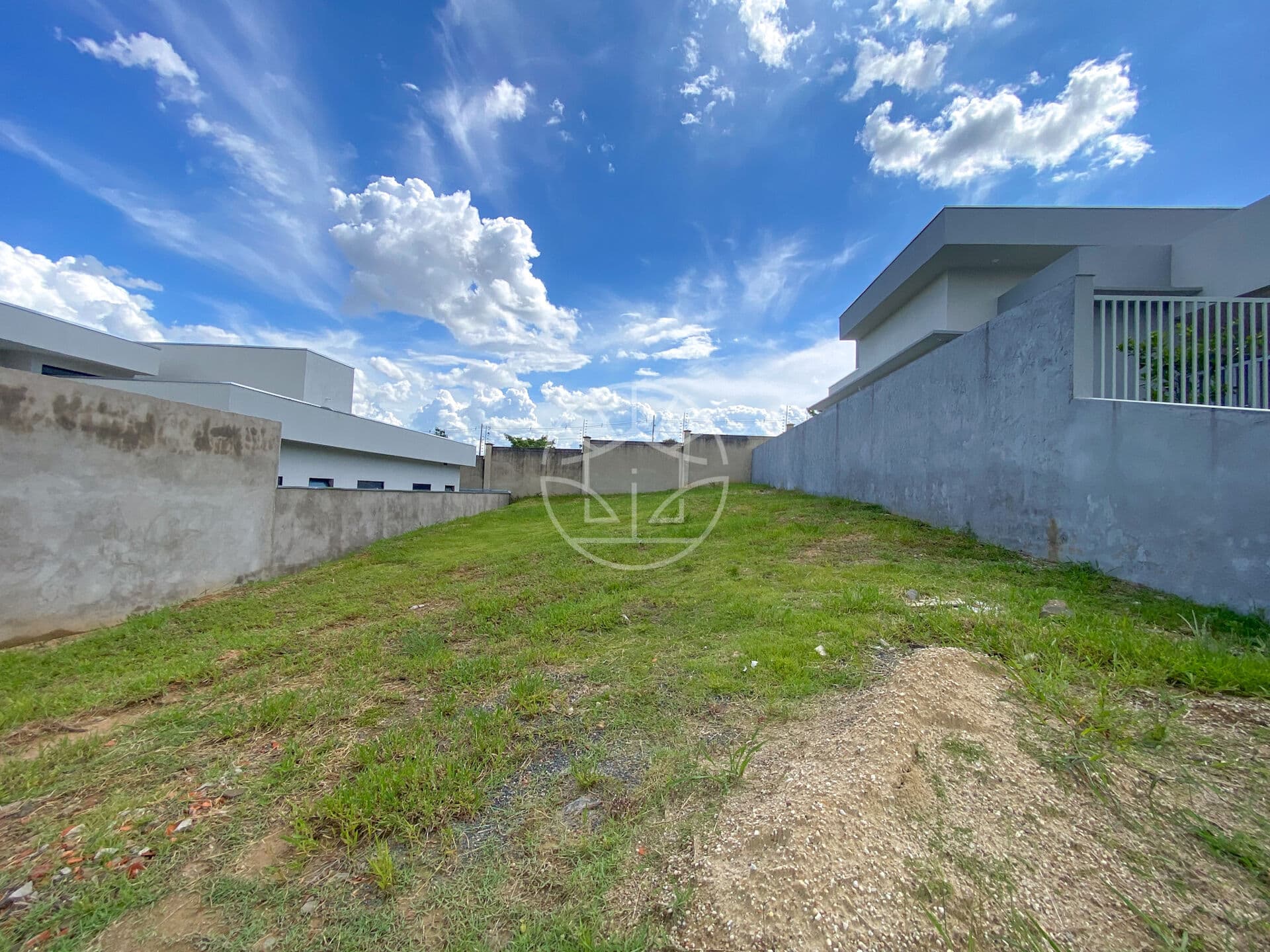 Lote/Terreno em Salto - Residencial Central Parque