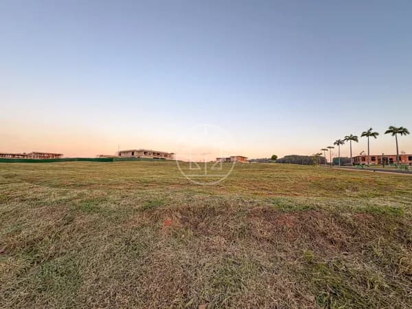 Terreno no Condomínio Fazenda da Grama, Itupeva/SP