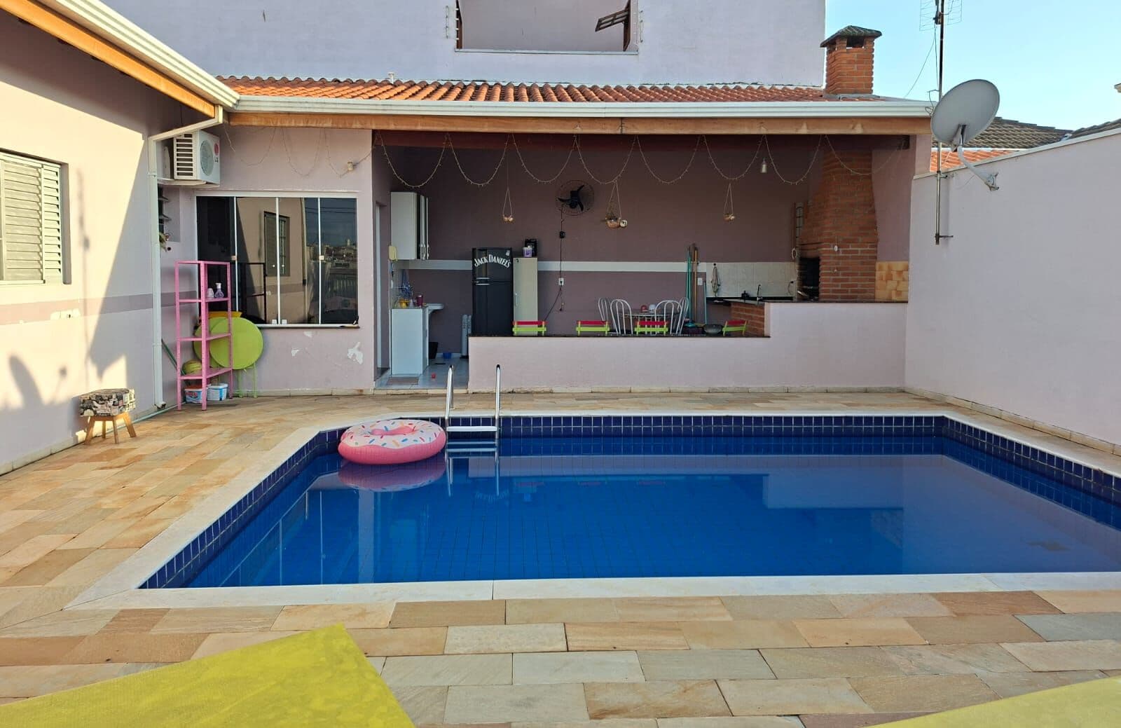 Oportunidade no Jardim Esplanada, Edícula com Piscina em Terreno de 300m²