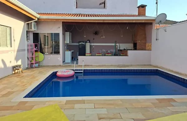 Oportunidade no Jardim Esplanada, Edícula com Piscina em Terreno de 300m²