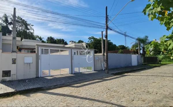 Casa geminada plana