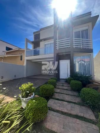 Sobrado em Guarapuava - Batel