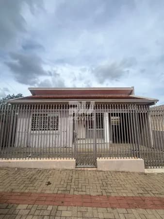 Casa em Guarapuava - Centro