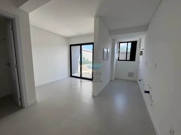 Apartamento Duplex novo em Balneário Camboriú – Bairro dos Estados