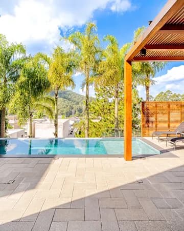 Casa a venda no Condomínio Villa Solaia - Com Excelente Vista para mata