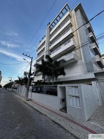 APARTAMENTO A POUCOS METROS DO MAR – PRAIA DE BOMBAS | BOMBINHAS/SC