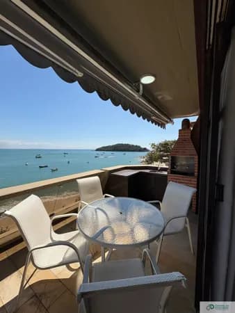 Oportunidade única!!! Apartamento Frente Mar, 03 Suítes na Praia De Bombinhas- SC!!! Edificío Fragata - Centro - Bombinhas/SC