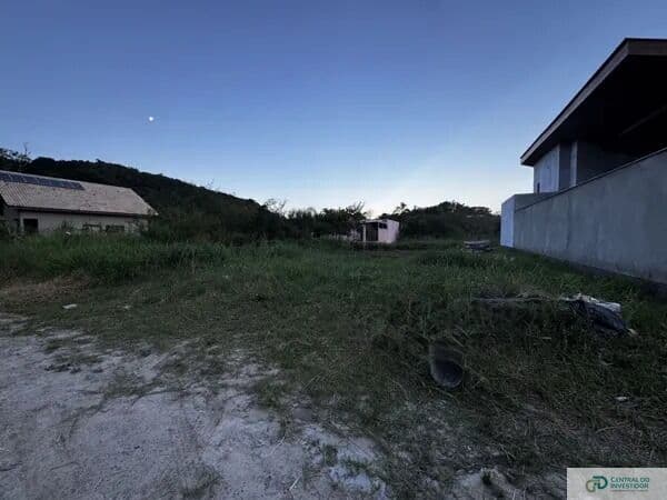 Oportunidade! Terreno Pronto para Construir na Praia de Mariscal em Bombinhas/SC