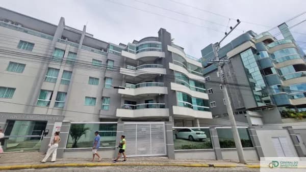 Apartamento Com 03 Quartos No Bairro De Bombas Em Bombinhas/SC Bombas - Bombinhas/SC