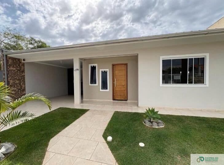 Casa Nova à Venda na Praia de Bombas – Bombinhas/SC! Bombas - Bombinhas/SC