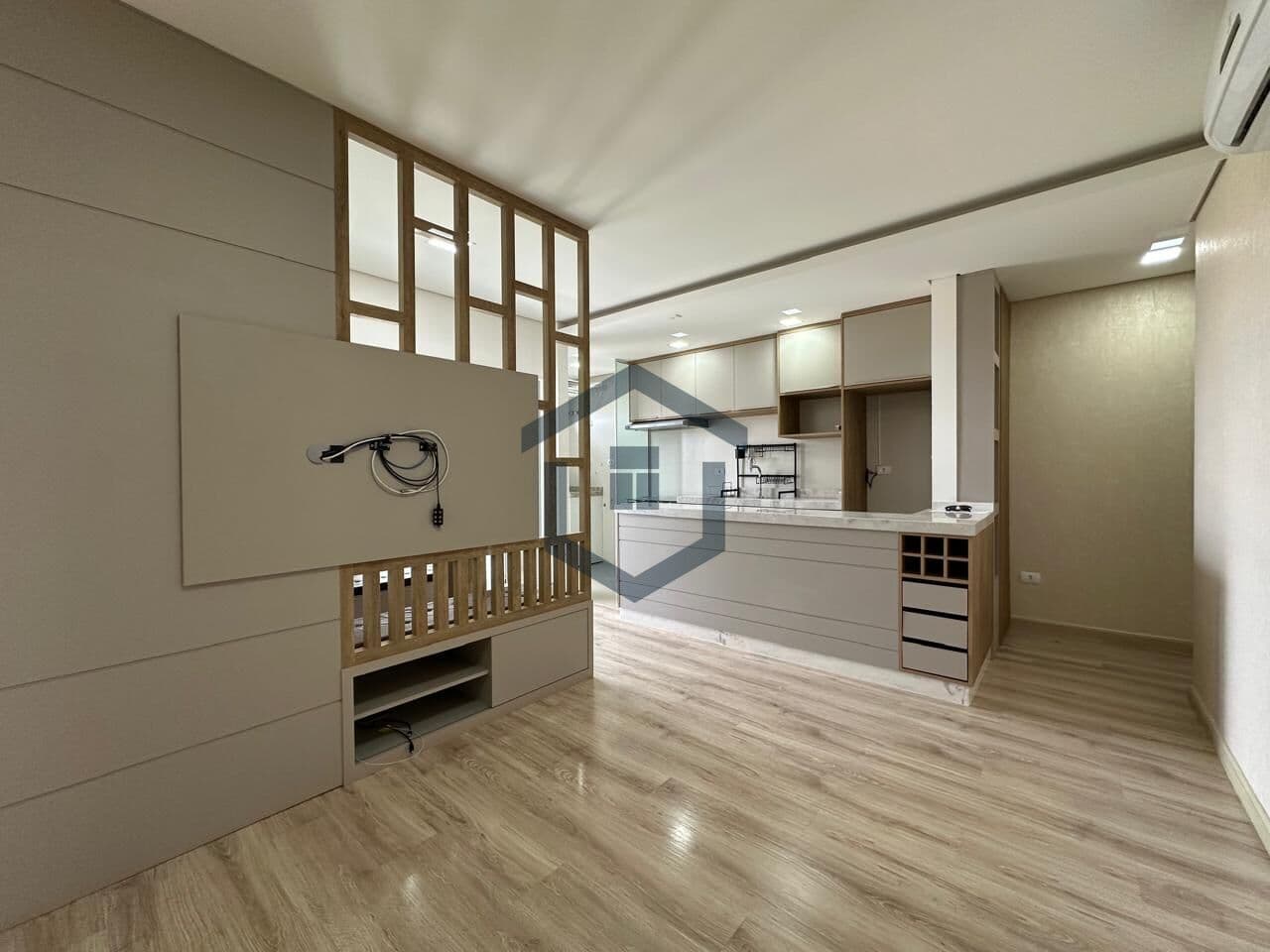 Apartamento semi mobiliado