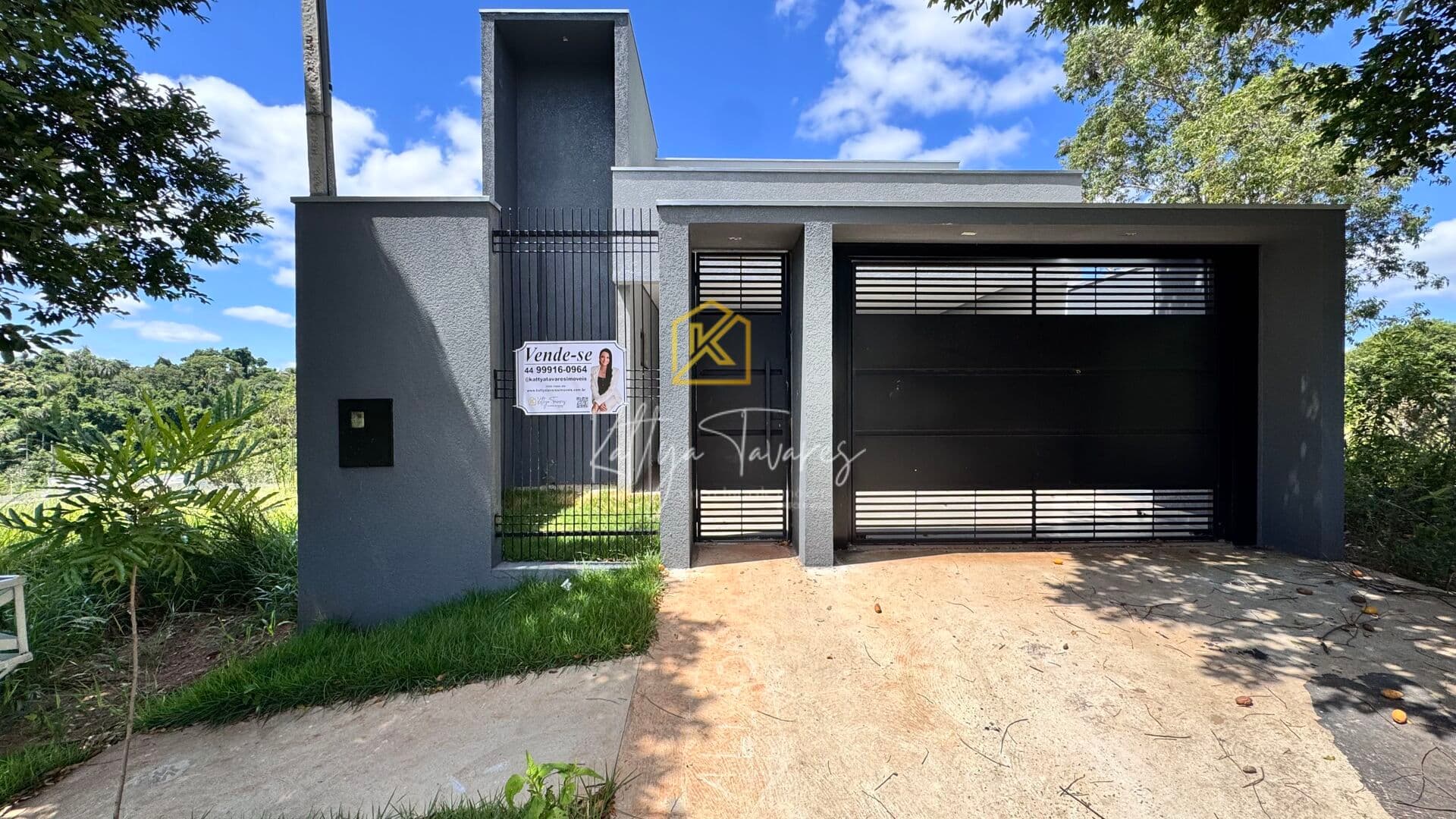 Casa em Umuarama - Parque Residencial Monte Líbano