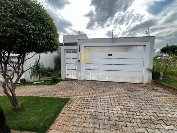 Casa em Umuarama - Jardim Laguna