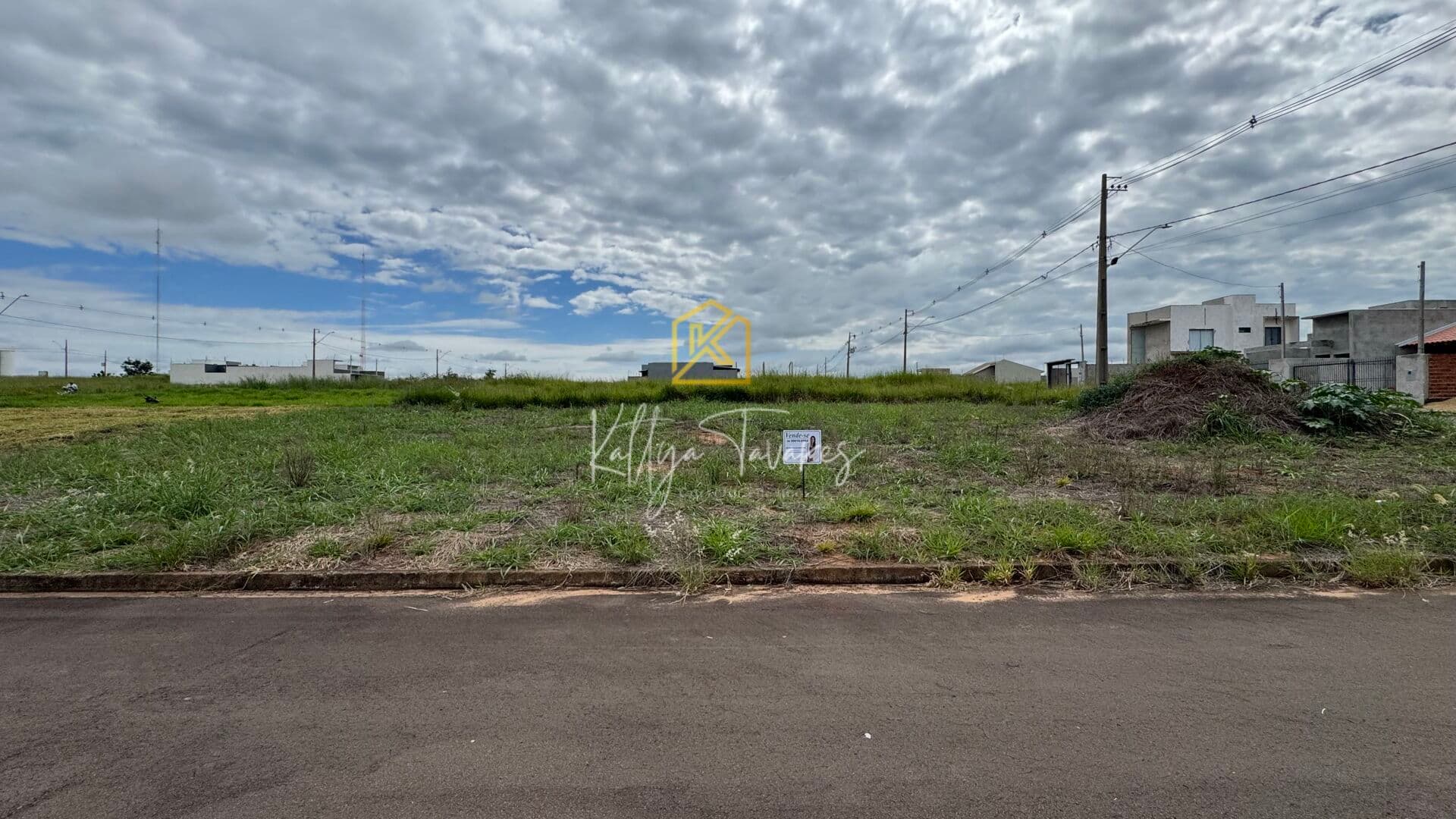 Lote/Terreno em Umuarama - Parque Firenze