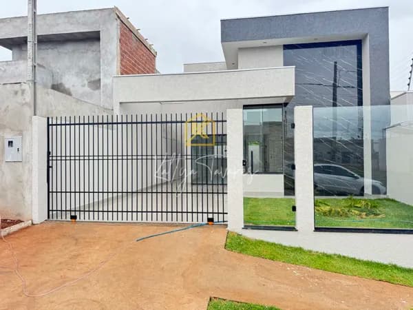 Casa em Umuarama - Jardim Ibis