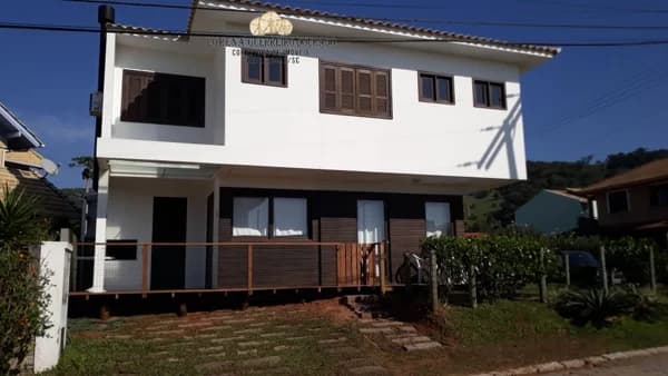 Casa Alvenaria para Aluguel em Morrinhos Garopaba-SC