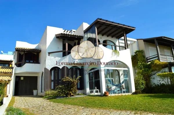 Casa Alvenaria para Aluguel em Morrinhos Garopaba-SC