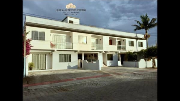 Apartamento Padrão para Aluguel em Centro Garopaba-SC