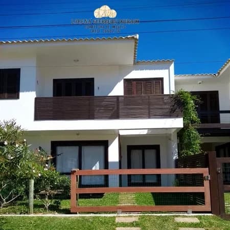 Casa Alvenaria para Aluguel em Morrinhos Garopaba-SC