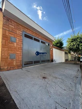Casa em Jardim Joaquim Procópio de Araújo Ferraz, Ribeirão Preto/SP