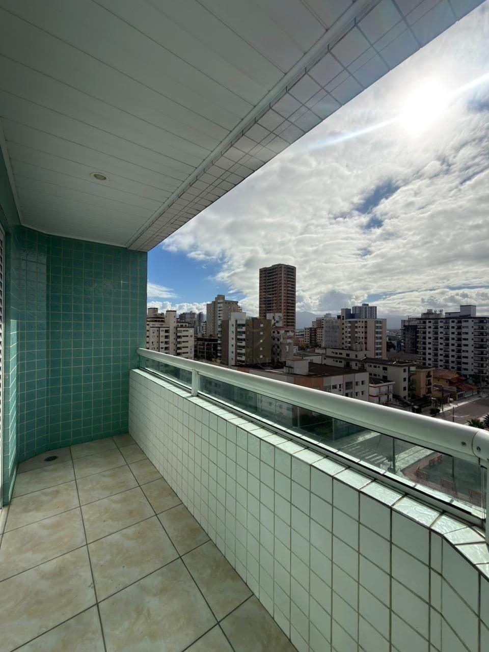 Apartamento 1 dormitório, piscina - Boqueirão