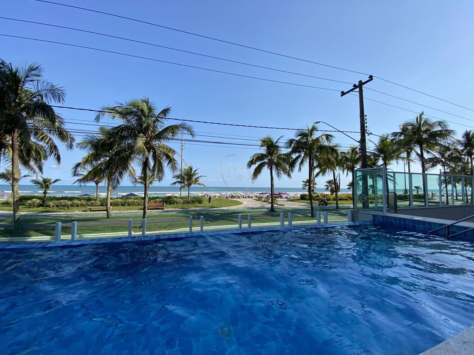 Apartamento 2 dormitórios, vista mar - Caiçara