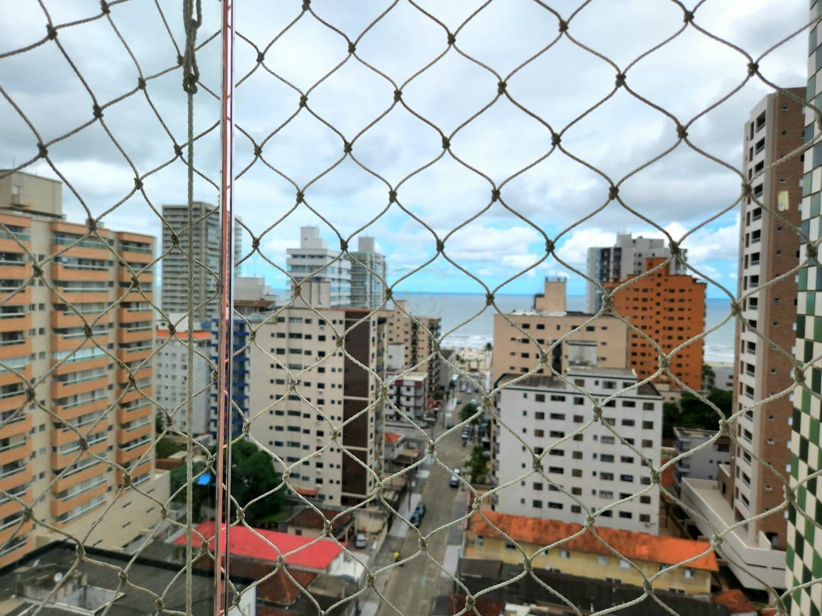 Apartamento 2 dormitórios, vista mar - Aviação