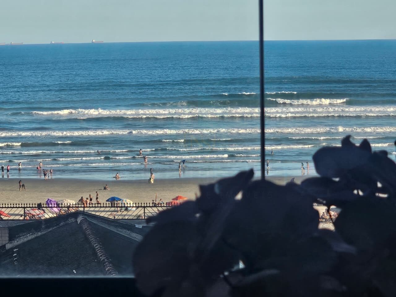 Apartamento frente ao mar a venda em Praia Grande SP