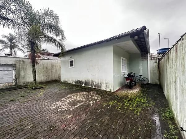 Casa 2 dormitórios - Cidade da Criança