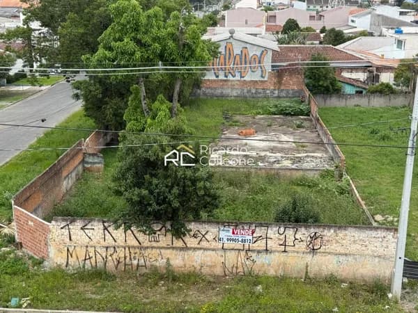 Excelente Terreno com 680m2 de Esquina no Cajuru – Curitiba-Pr