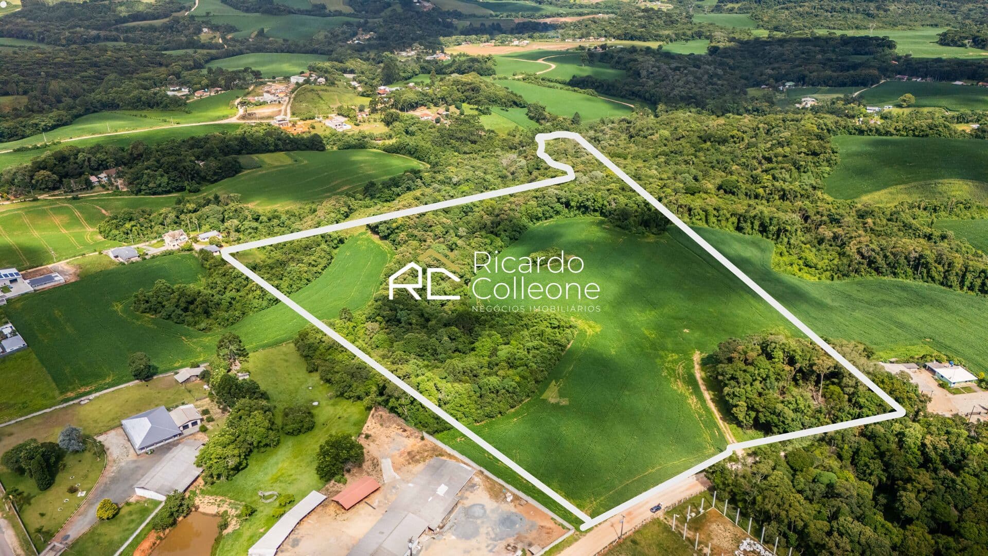 Terreno com 94.468 m², localizada no bairro Serrinha, em Contenda/PR
