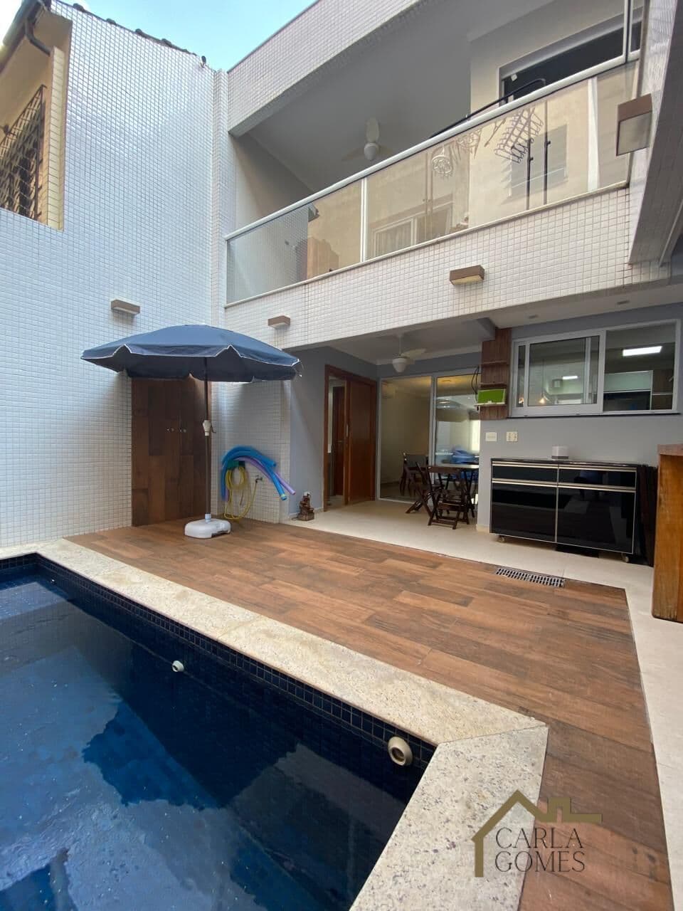 CASA SOBRADO ALTO PADRAO GONZAGA