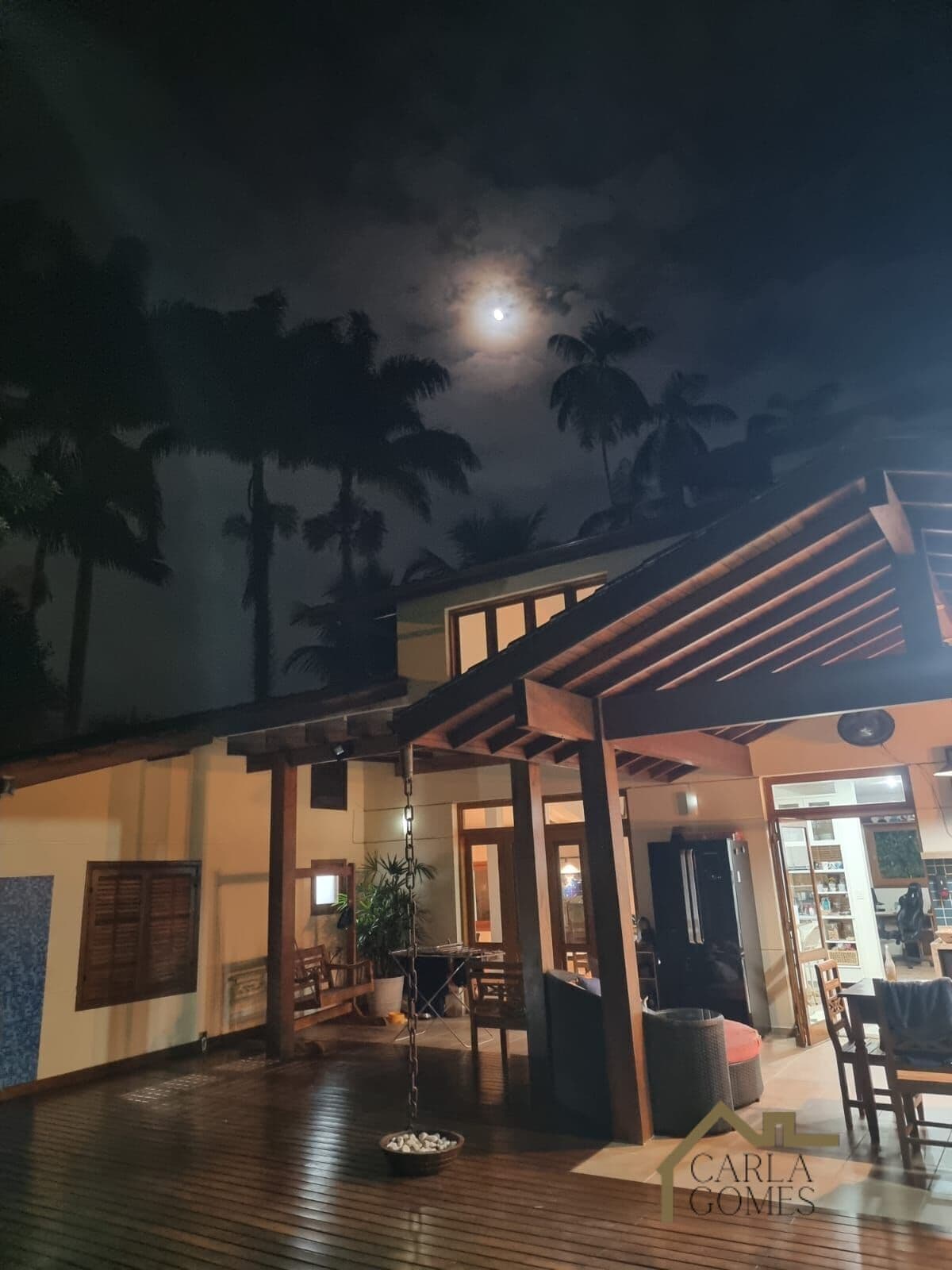 Sobrado em Ubatuba - Barra da Lagoa