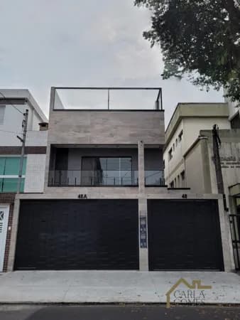 Casa Sobreposta em Boqueirão, Santos/SP