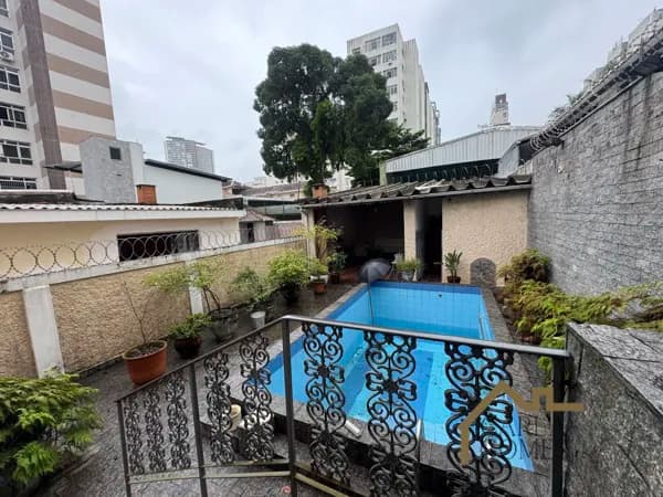 Casa em Santos - José Menino