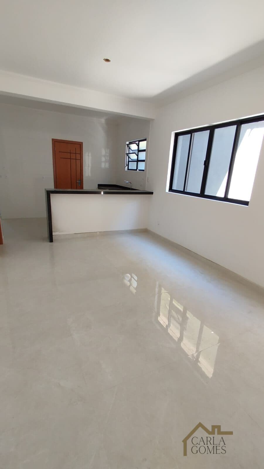 Casa Sobreposta em Embaré, Santos/SP